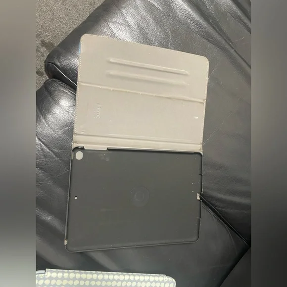 TABLET CASES set of 3 - Picture 6 of 6